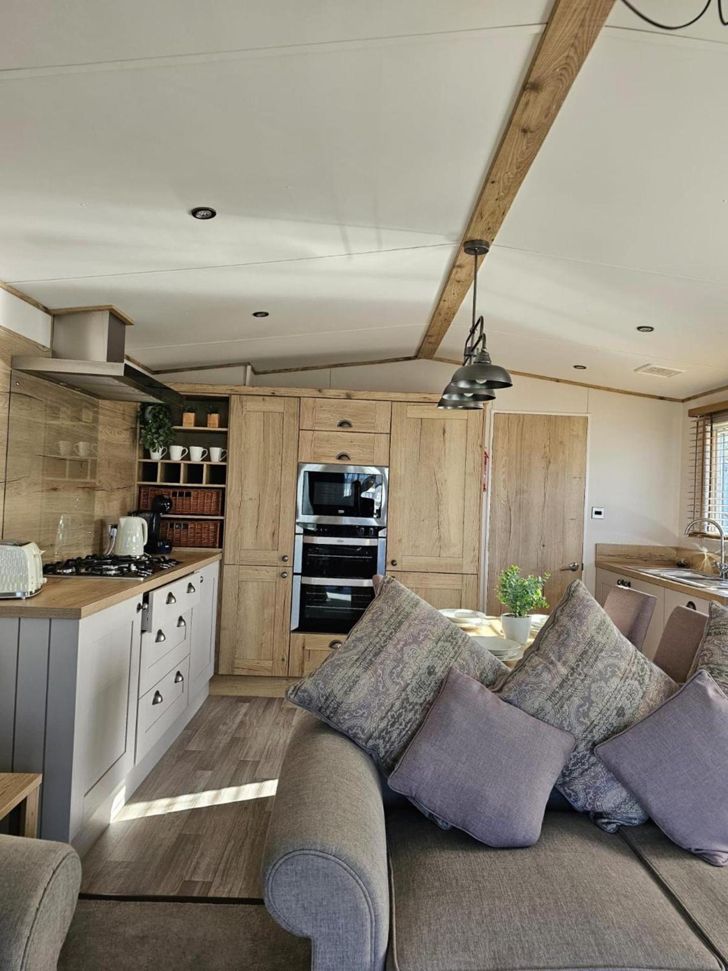 Premium 2 Bedroom Caravan With Free Wifi Ганстантон Екстер'єр фото